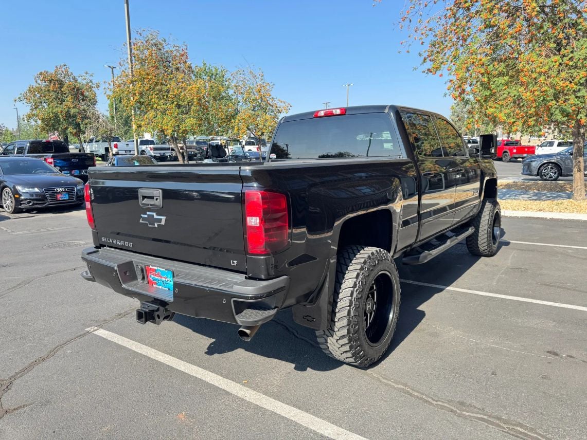 2016 Chevrolet Silverado 2500 HD Crew Cab LT Pickup 4D 6 1/2 ft