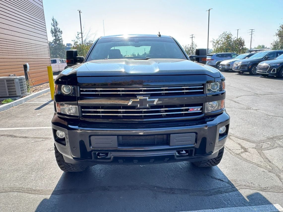 2016 Chevrolet Silverado 2500 HD Crew Cab LT Pickup 4D 6 1/2 ft