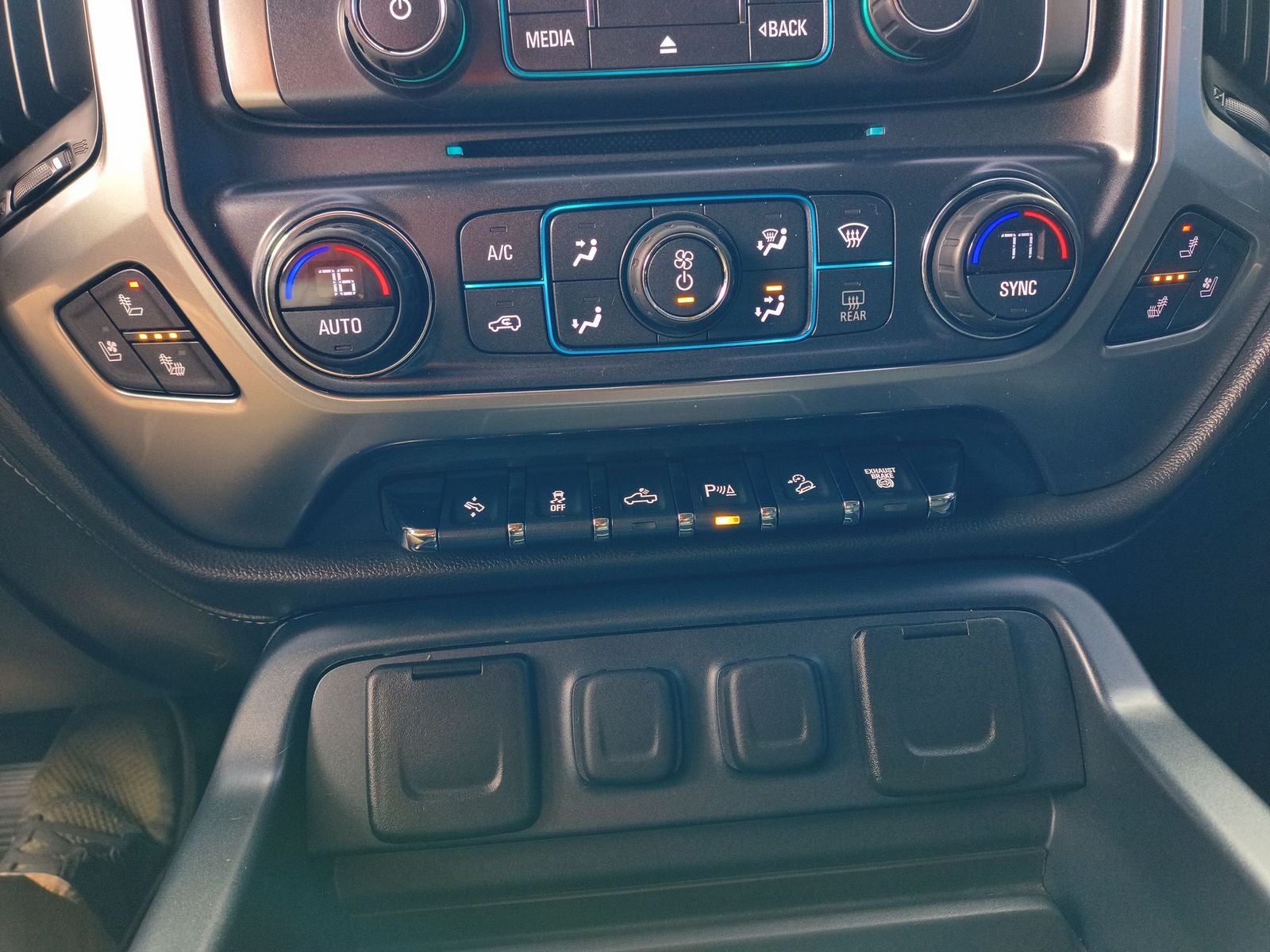 2017 Chevrolet Silverado 3500HD LTZ