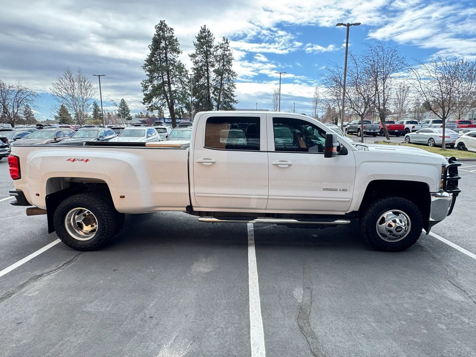 2017 Chevrolet Silverado 3500HD LT