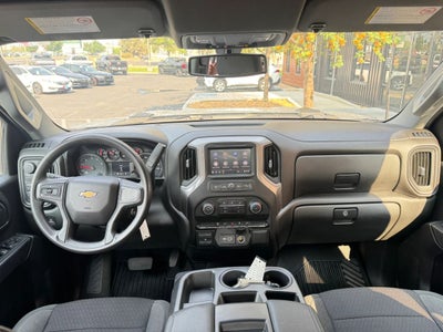 2022 Chevrolet Silverado 2500 HD Double Cab Custom Pickup 4D 8 ft