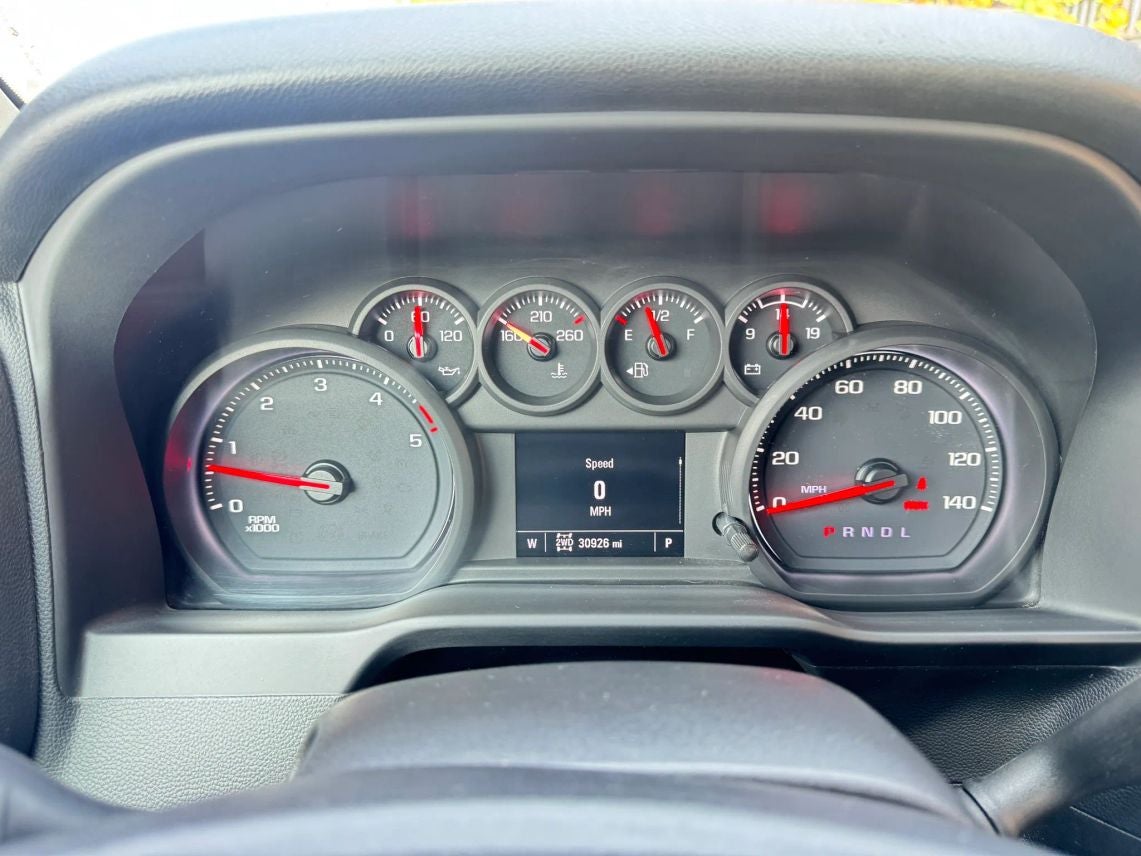 2022 Chevrolet Silverado 2500 HD Double Cab Custom Pickup 4D 8 ft