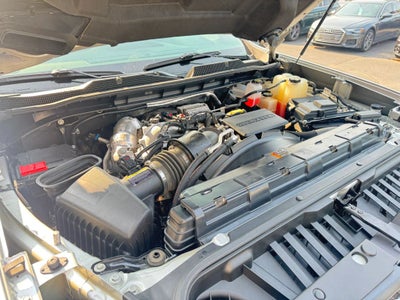 2022 Chevrolet Silverado 2500 HD Double Cab Custom Pickup 4D 8 ft