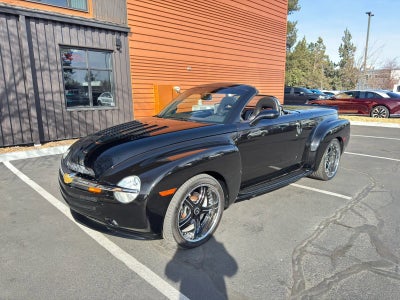 2004 Chevrolet SSR Base