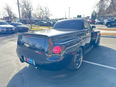 2004 Chevrolet SSR Base