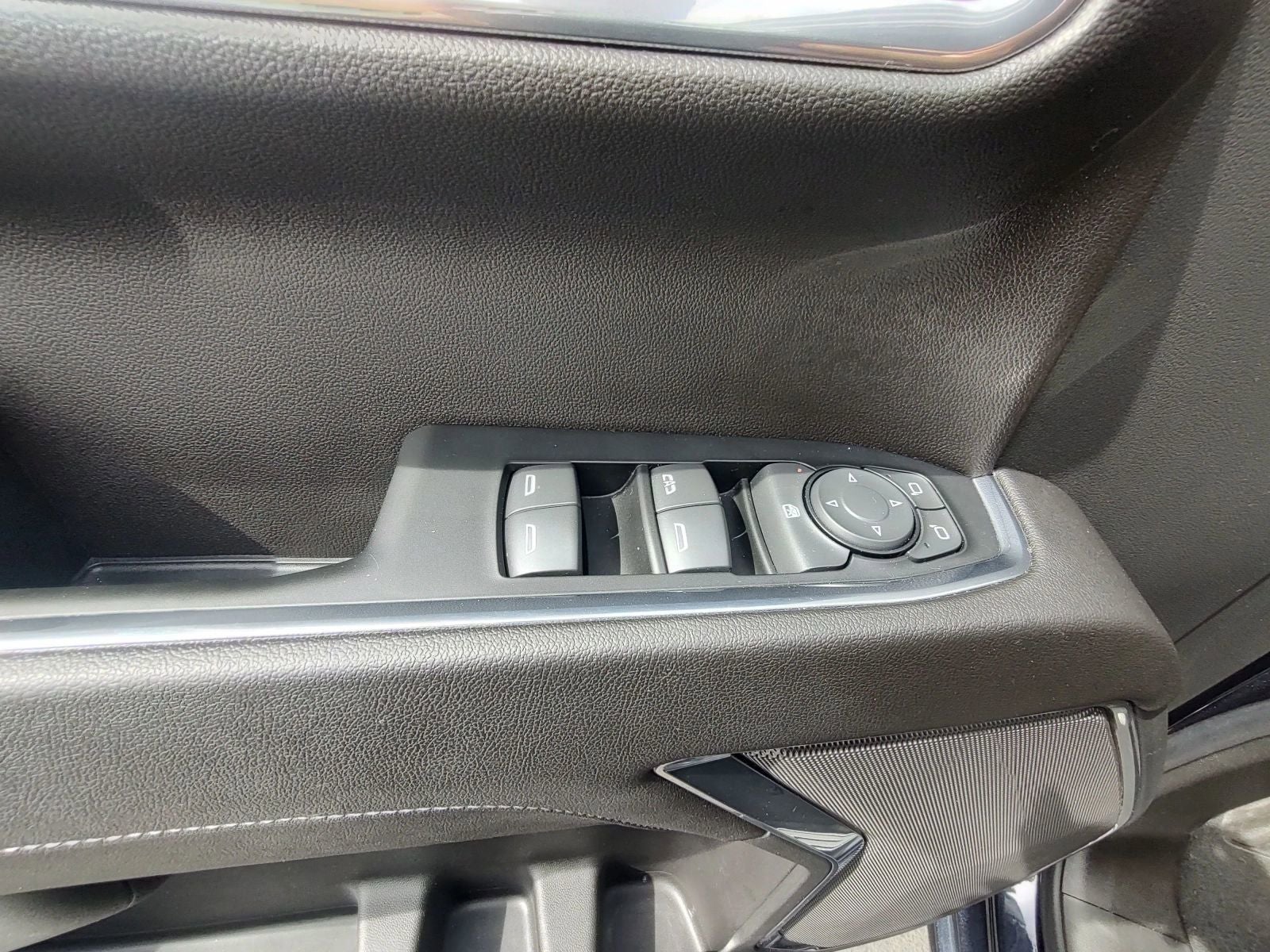 2023 Chevrolet Silverado 1500 LT LT1