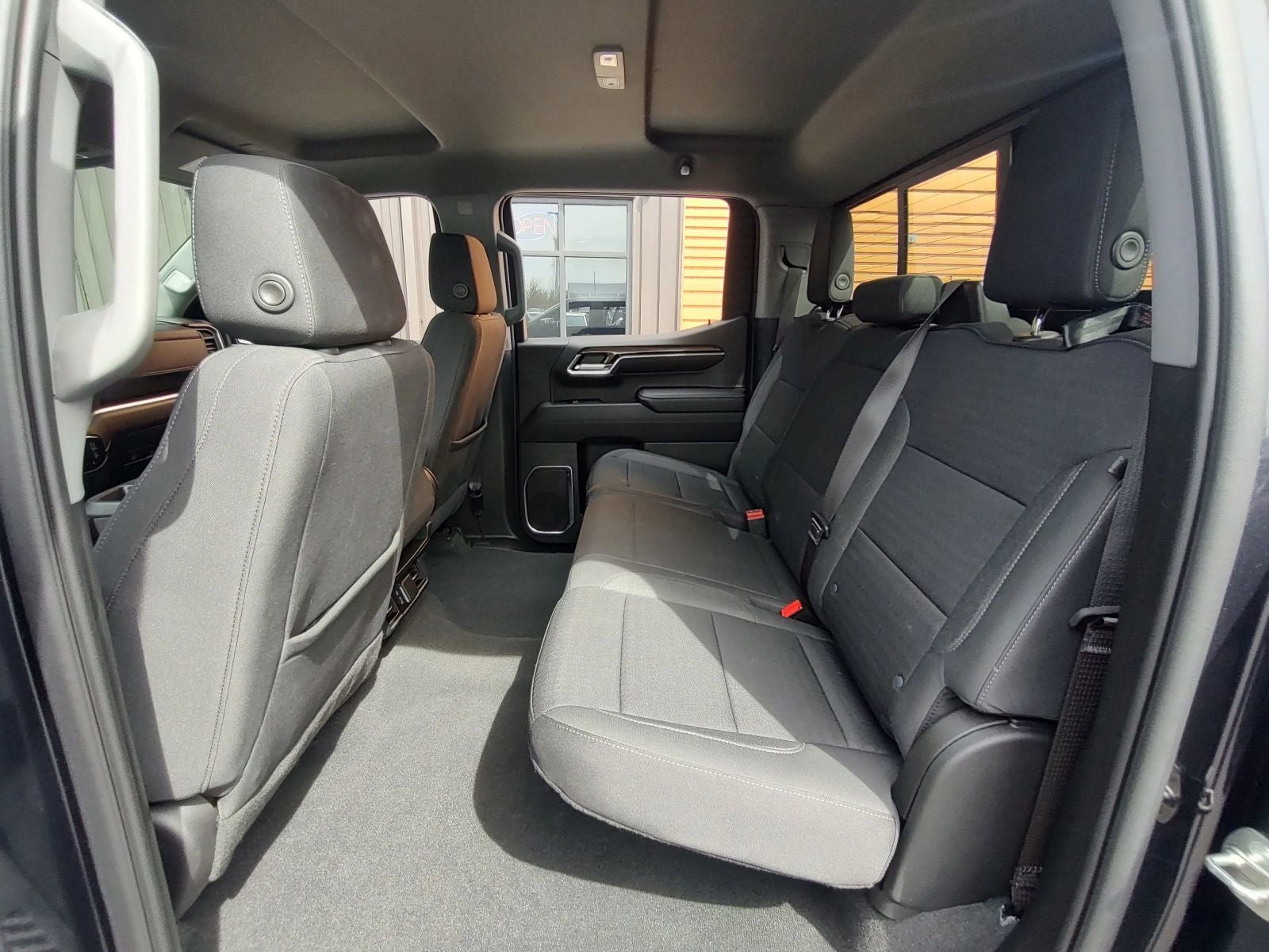 2023 Chevrolet Silverado 1500 LT LT1