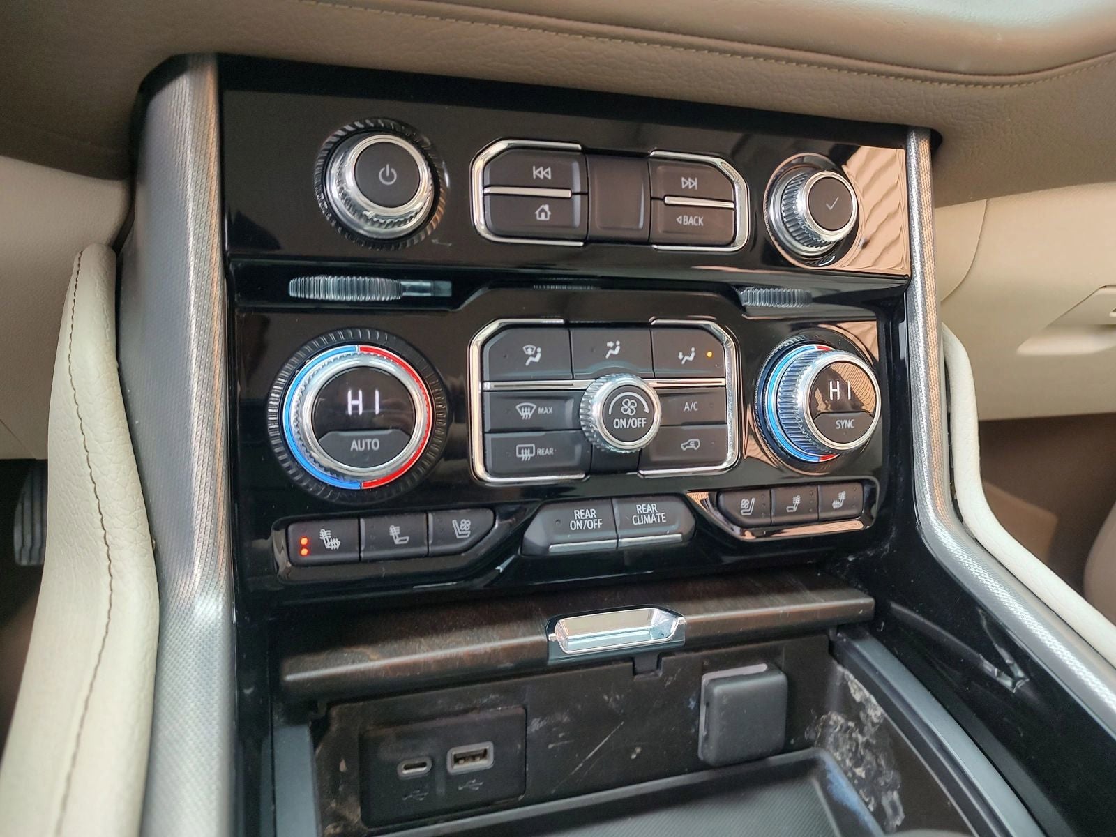 2022 GMC Yukon Denali