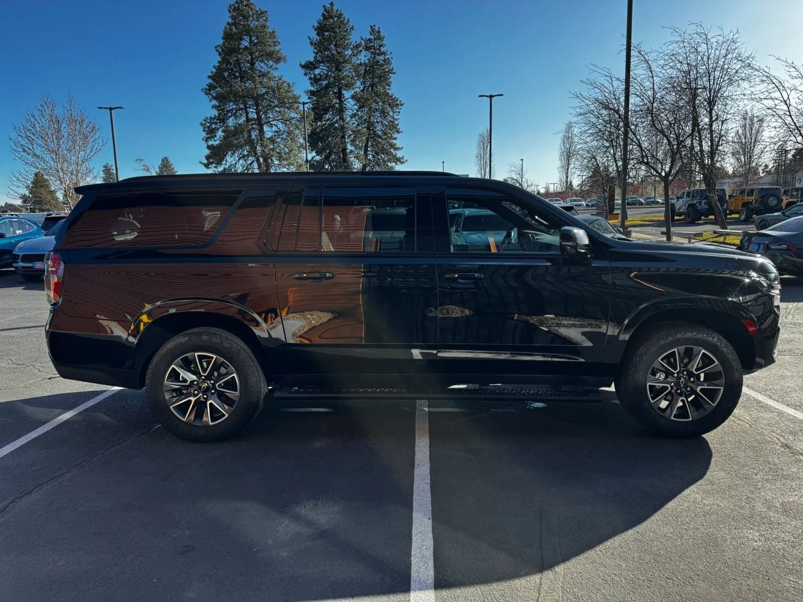 2023 Chevrolet Suburban Z71