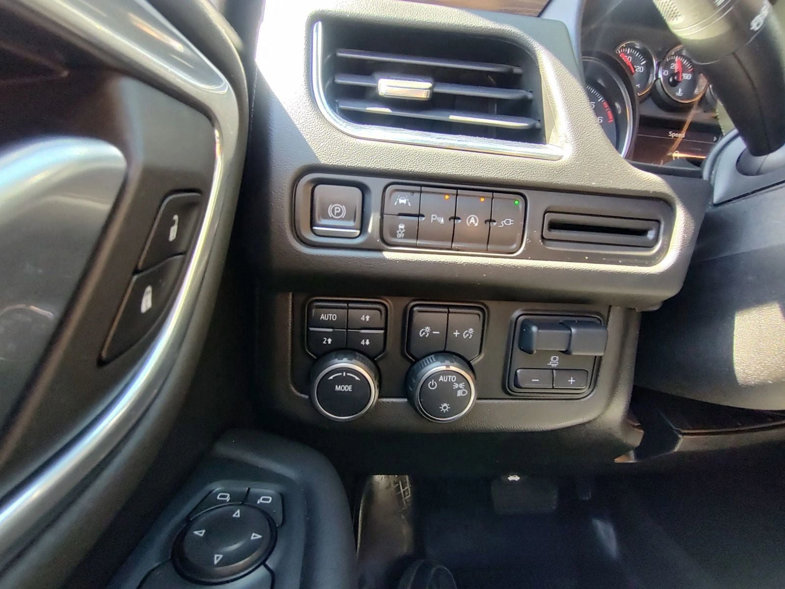 2022 Chevrolet Tahoe LS