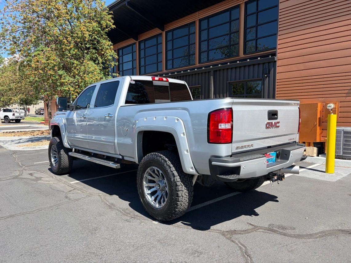 2019 GMC Sierra 2500 HD Crew Cab Denali Pickup 4D 6 1/2 ft
