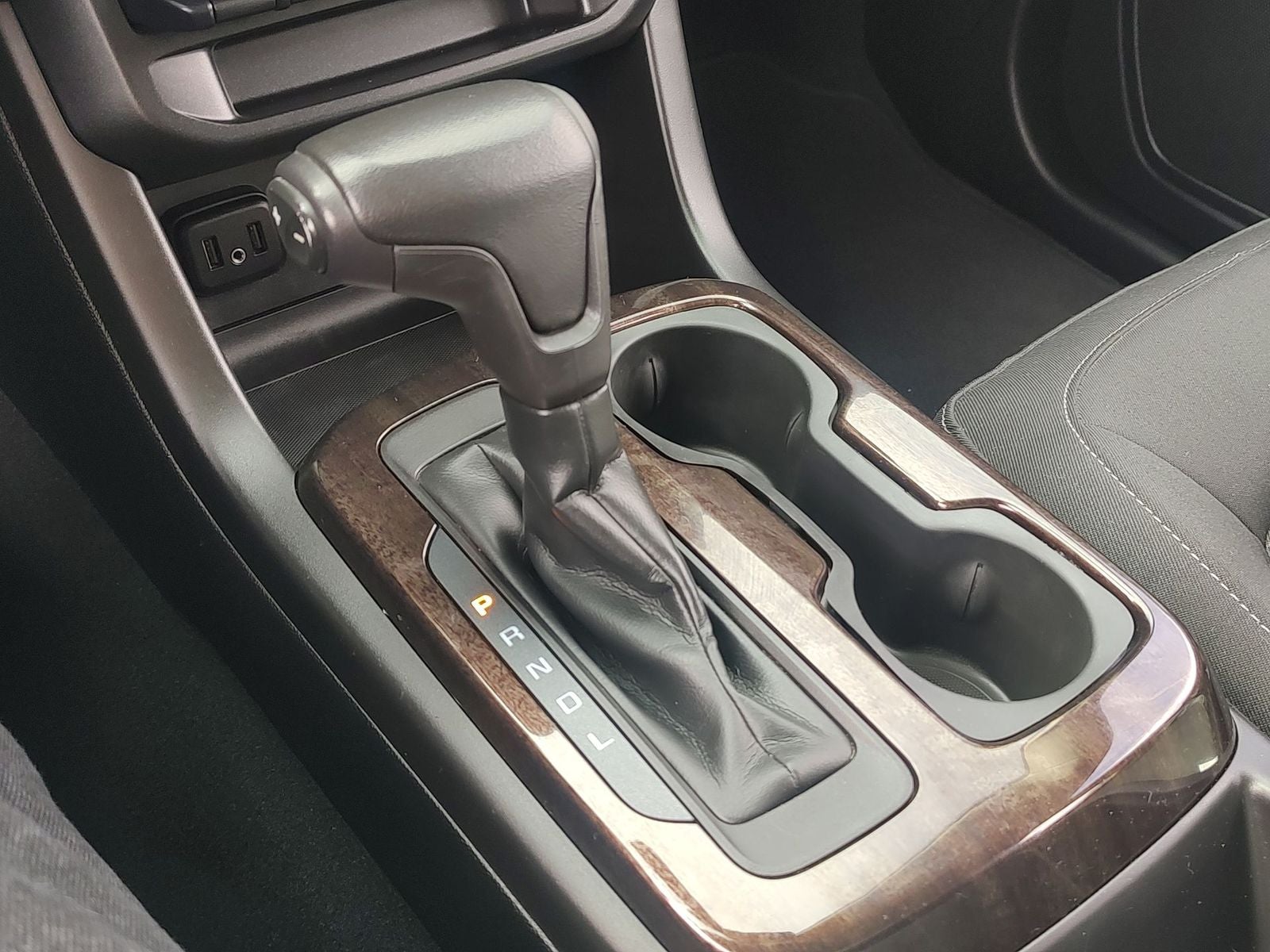 2020 GMC Canyon SLE1