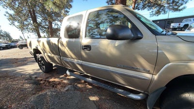 2005 GMC Sierra 2500 HD Extended Cab SLE Pickup 4D 8 ft