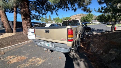 2005 GMC Sierra 2500 HD Extended Cab SLE Pickup 4D 8 ft