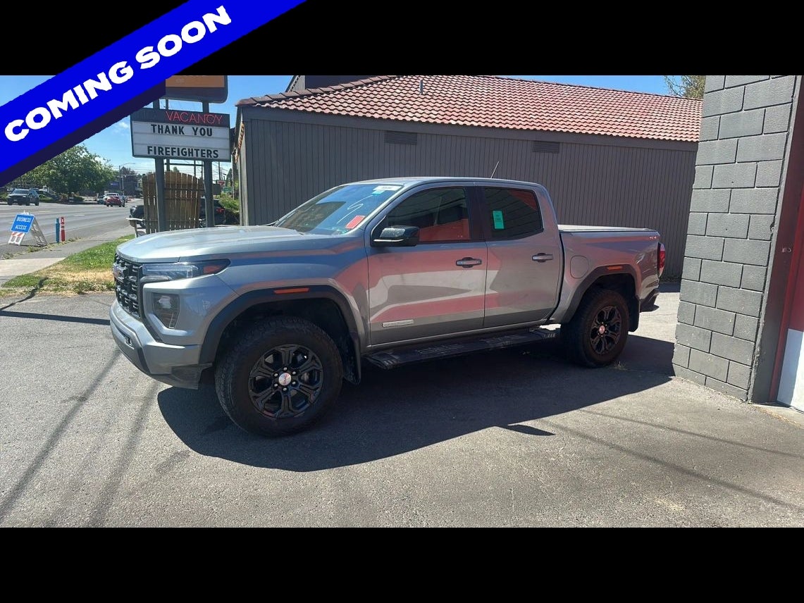 2023 GMC Canyon Crew Cab Elevation Pickup 4D 5 ft
