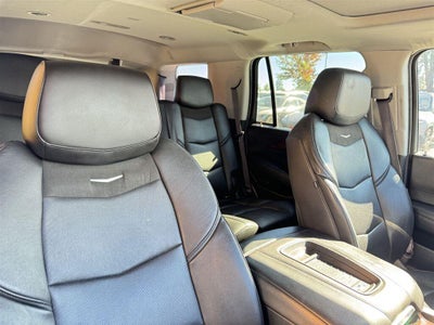 2016 Cadillac Escalade Luxury Collection
