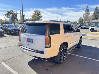 2016 Cadillac Escalade Luxury Collection