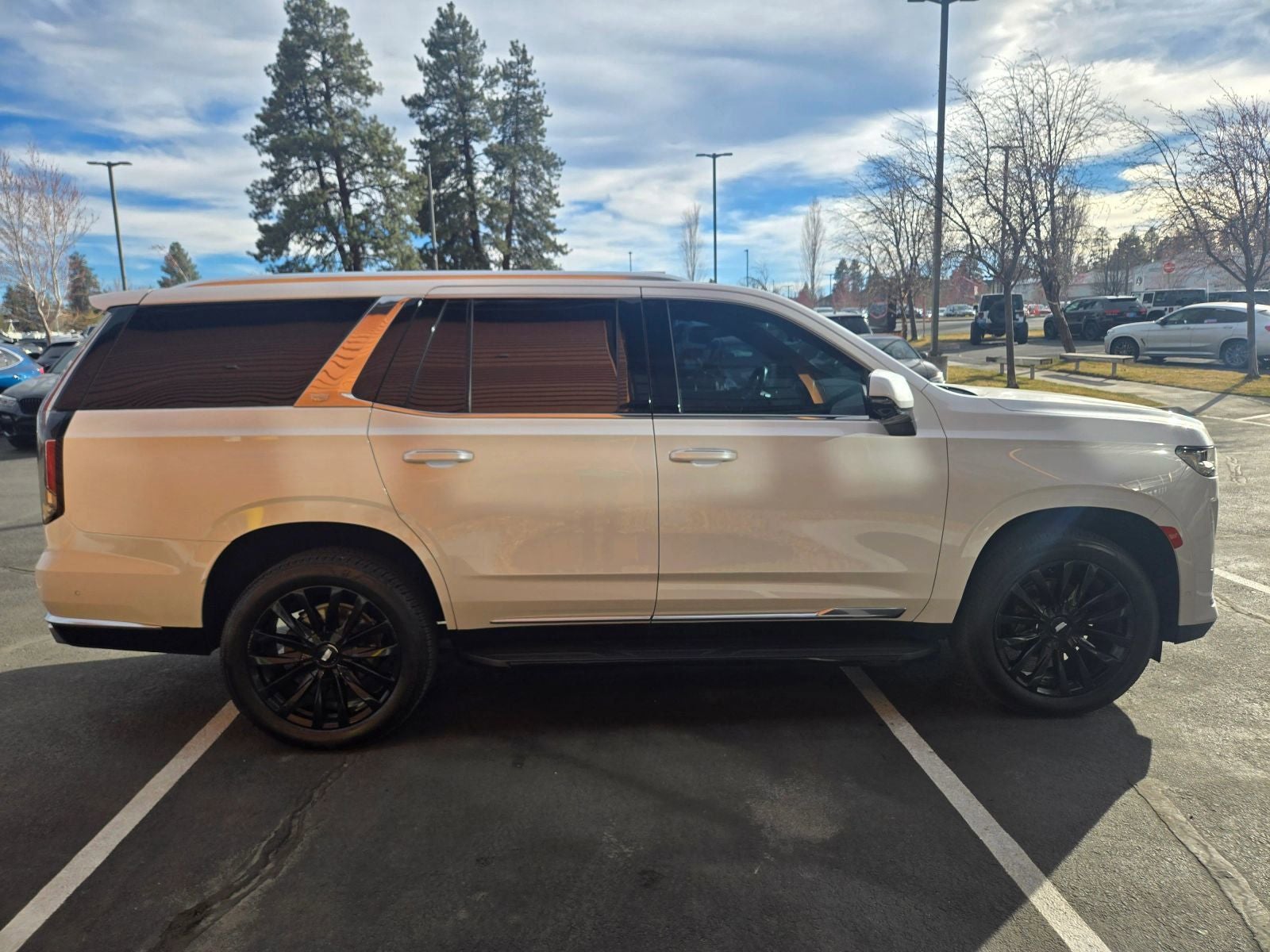 2021 Cadillac Escalade Premium Luxury