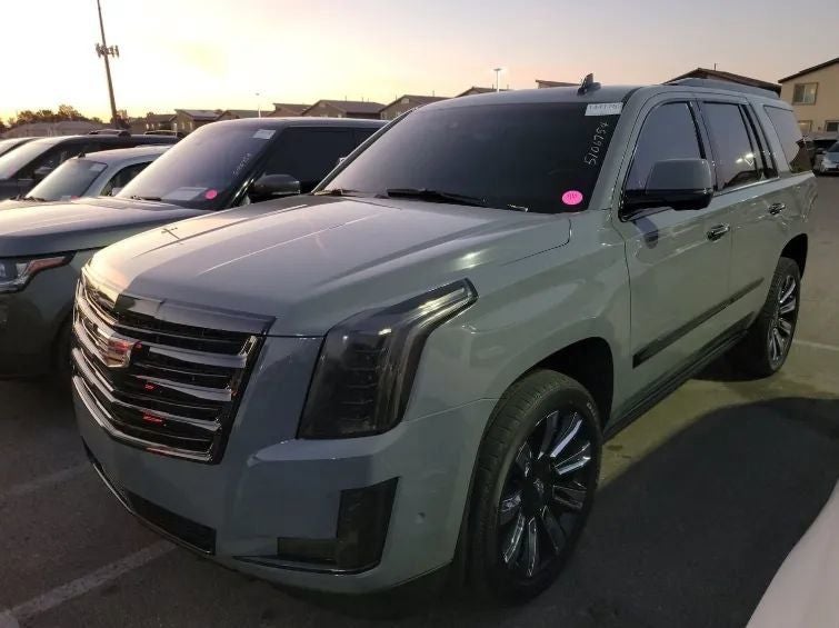 2017 Cadillac Escalade Platinum Edition