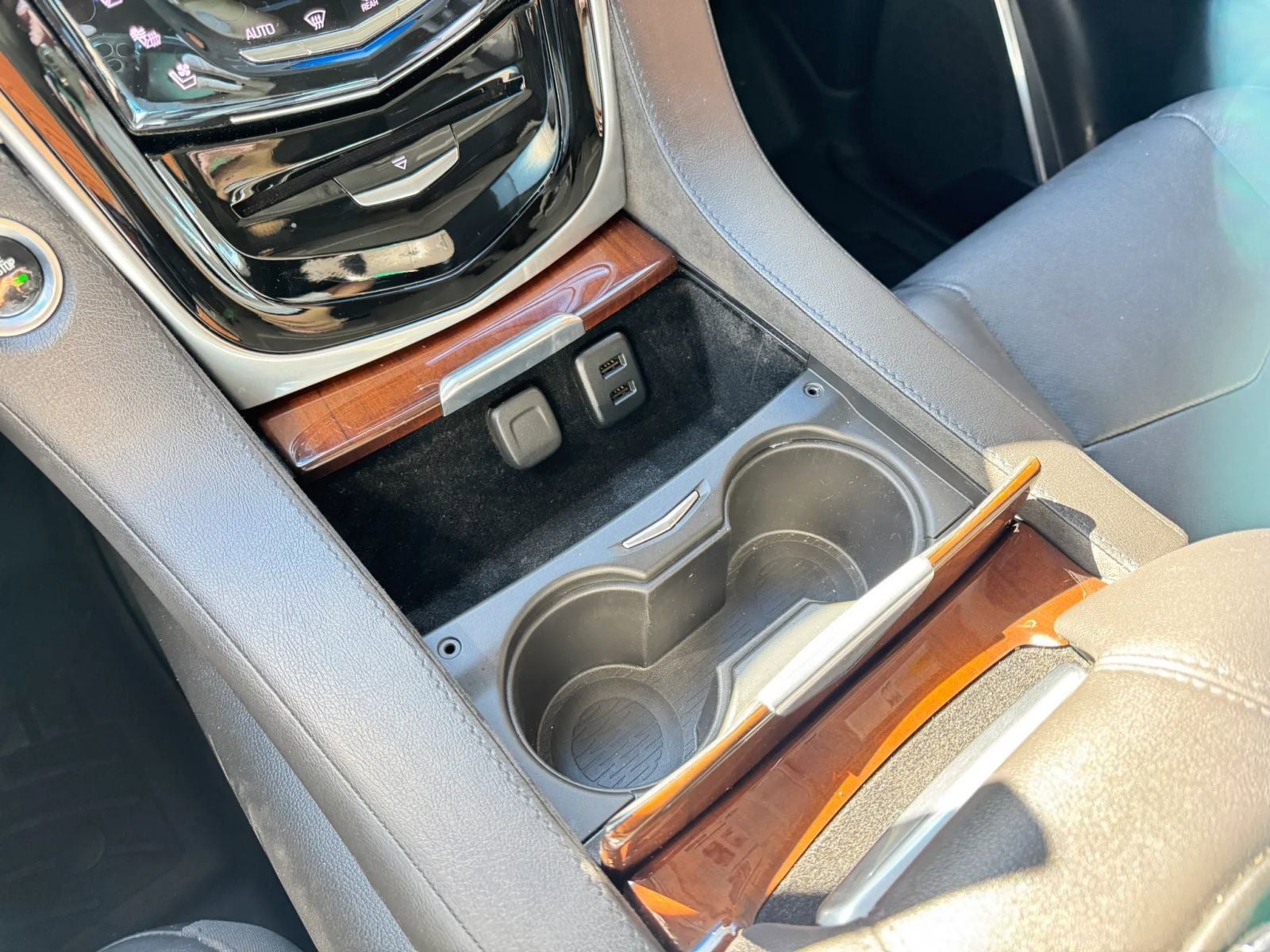2019 Cadillac Escalade ESV Premium Luxury
