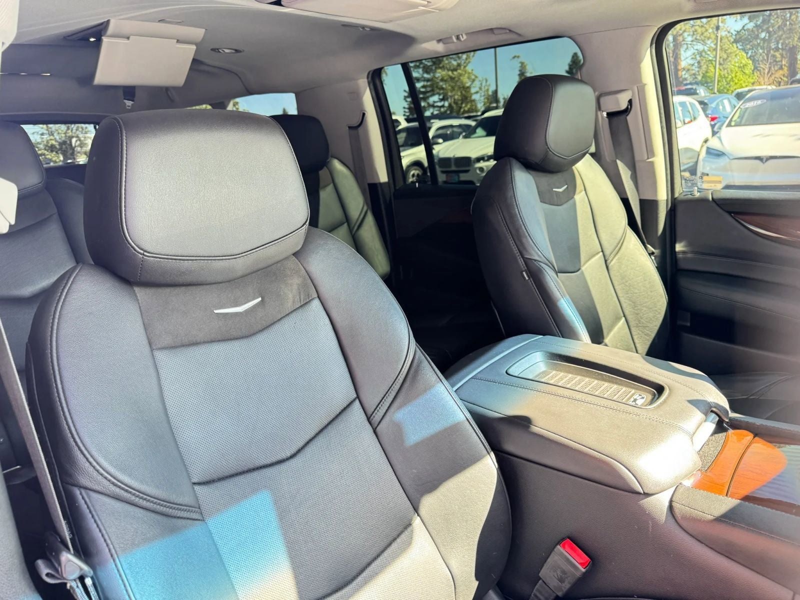 2019 Cadillac Escalade ESV Premium Luxury