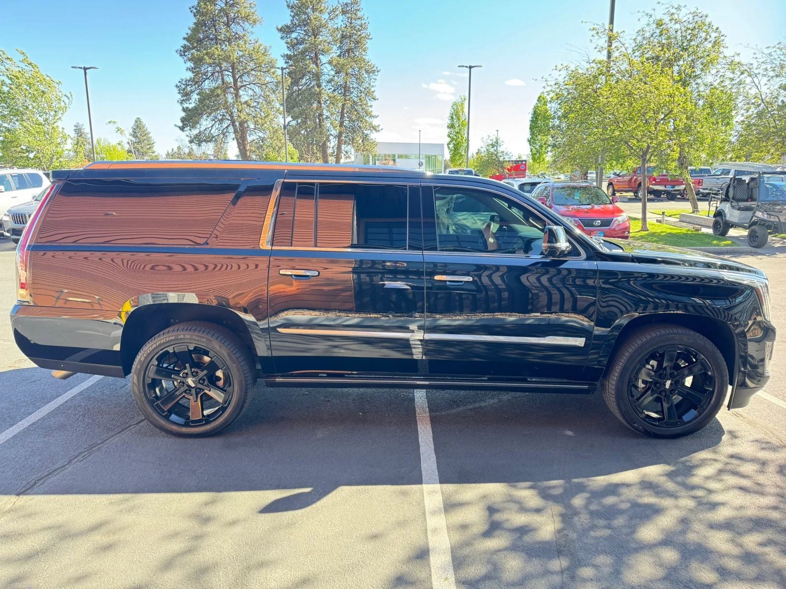 2019 Cadillac Escalade ESV Premium Luxury