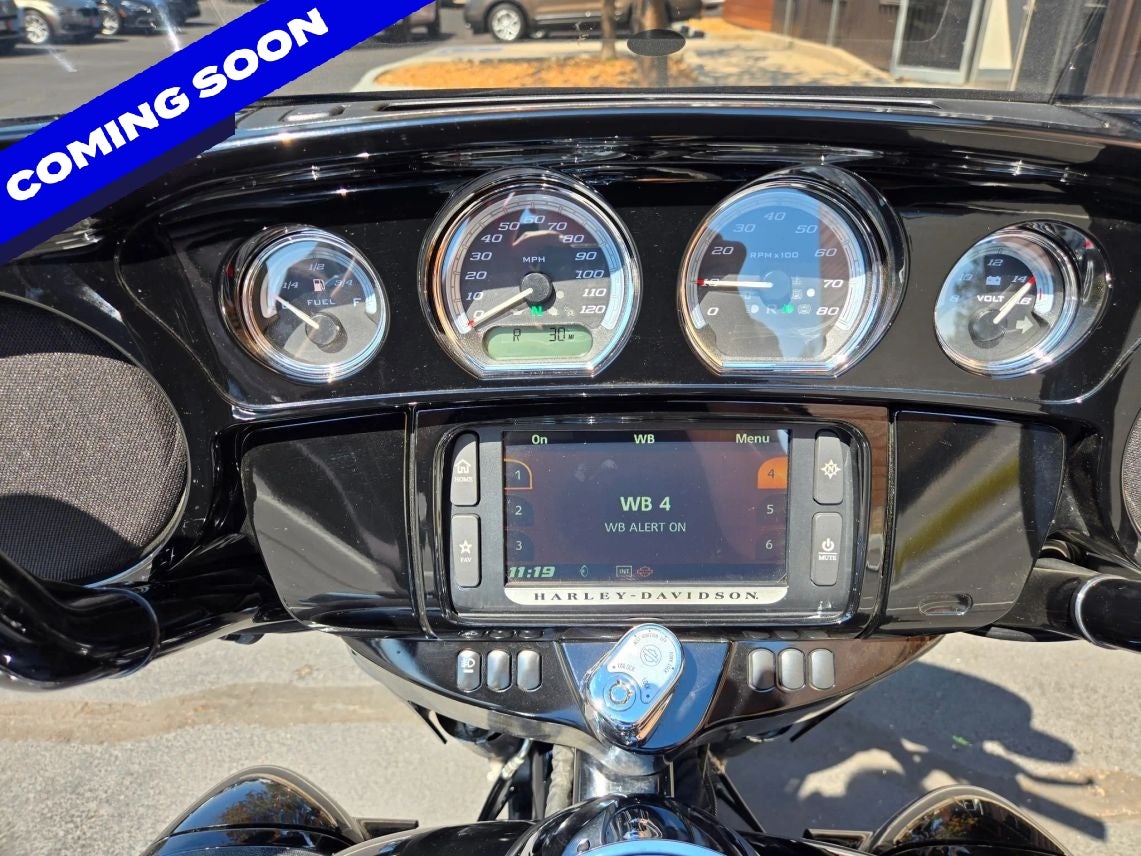 2014 Harley-Davidson FLHTK Ultra Limited Base
