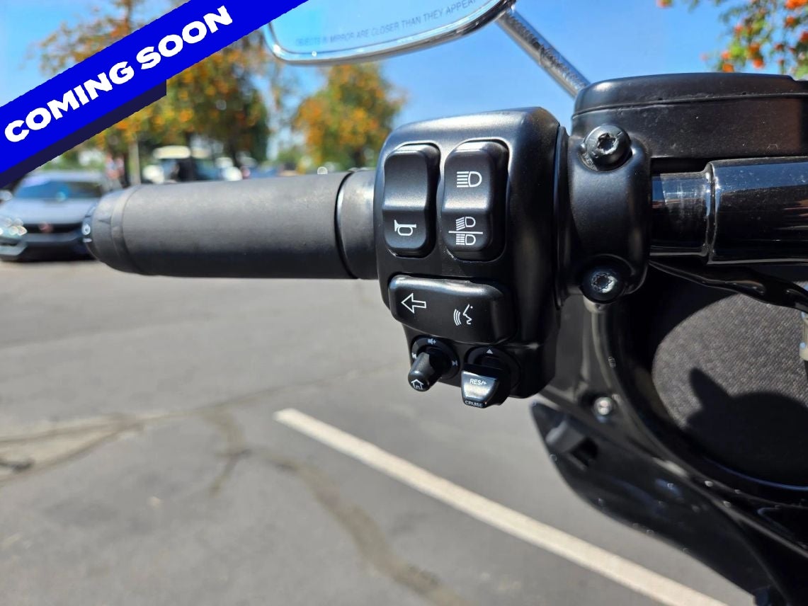 2014 Harley-Davidson FLHTK Ultra Limited Base