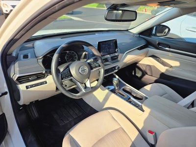 2019 Nissan Altima 2.5 SV Sedan 4D