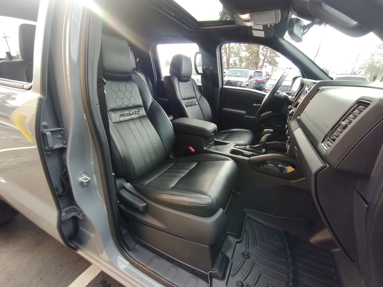 2022 Nissan Frontier PRO-4X