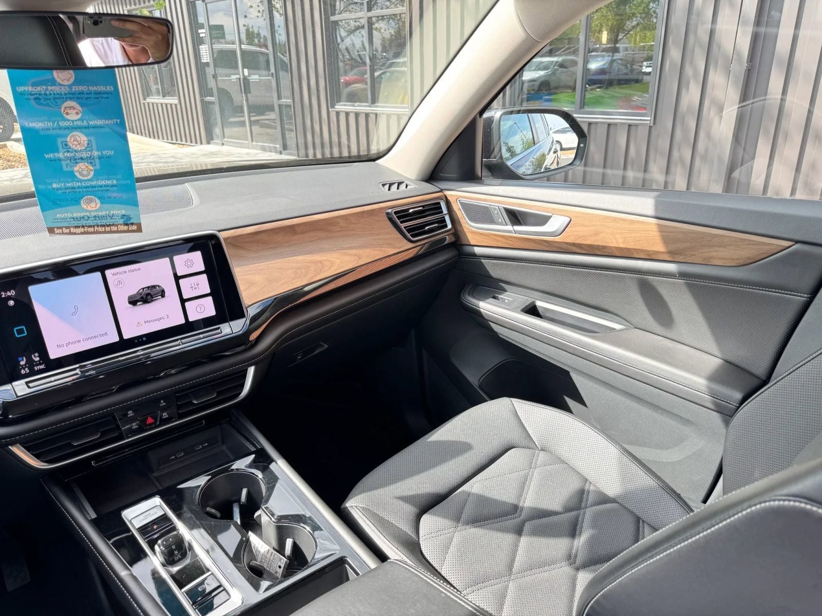 2024 Volkswagen Atlas 2.0T SE w/Technology