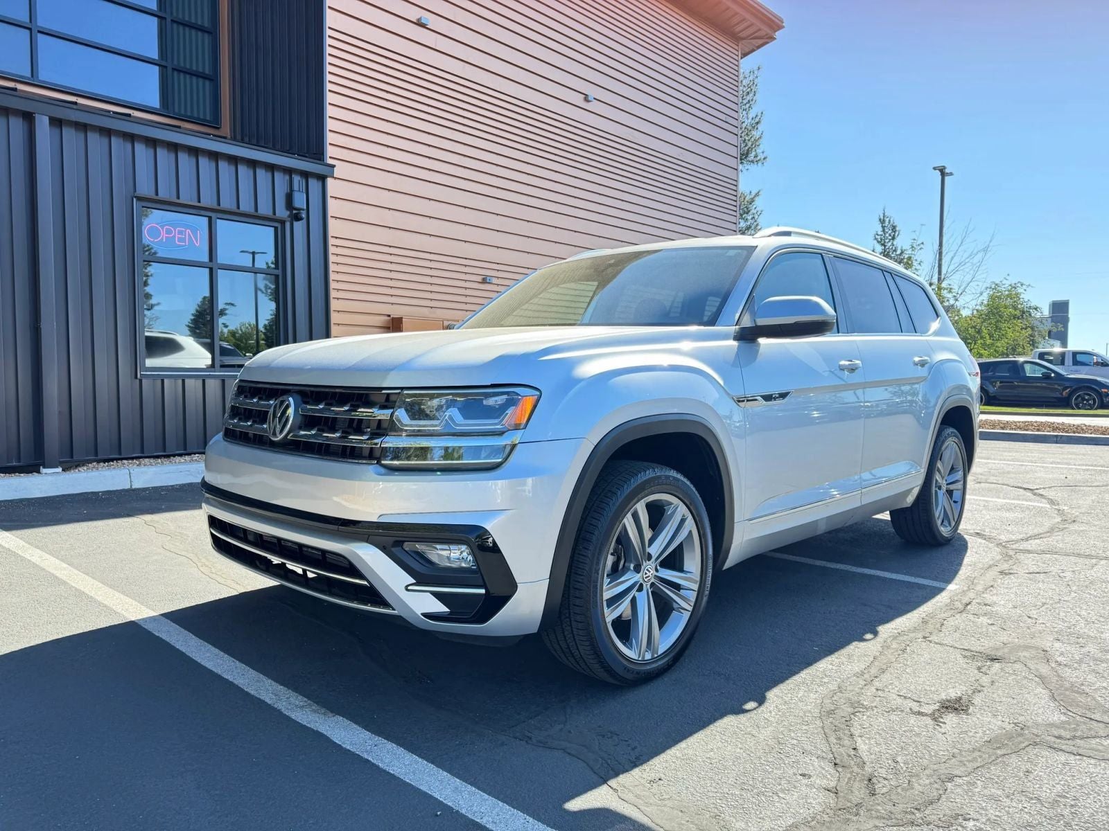 2018 Volkswagen Atlas 3.6L V6 SE w/Tech Tiptronic 4MOTION's photo