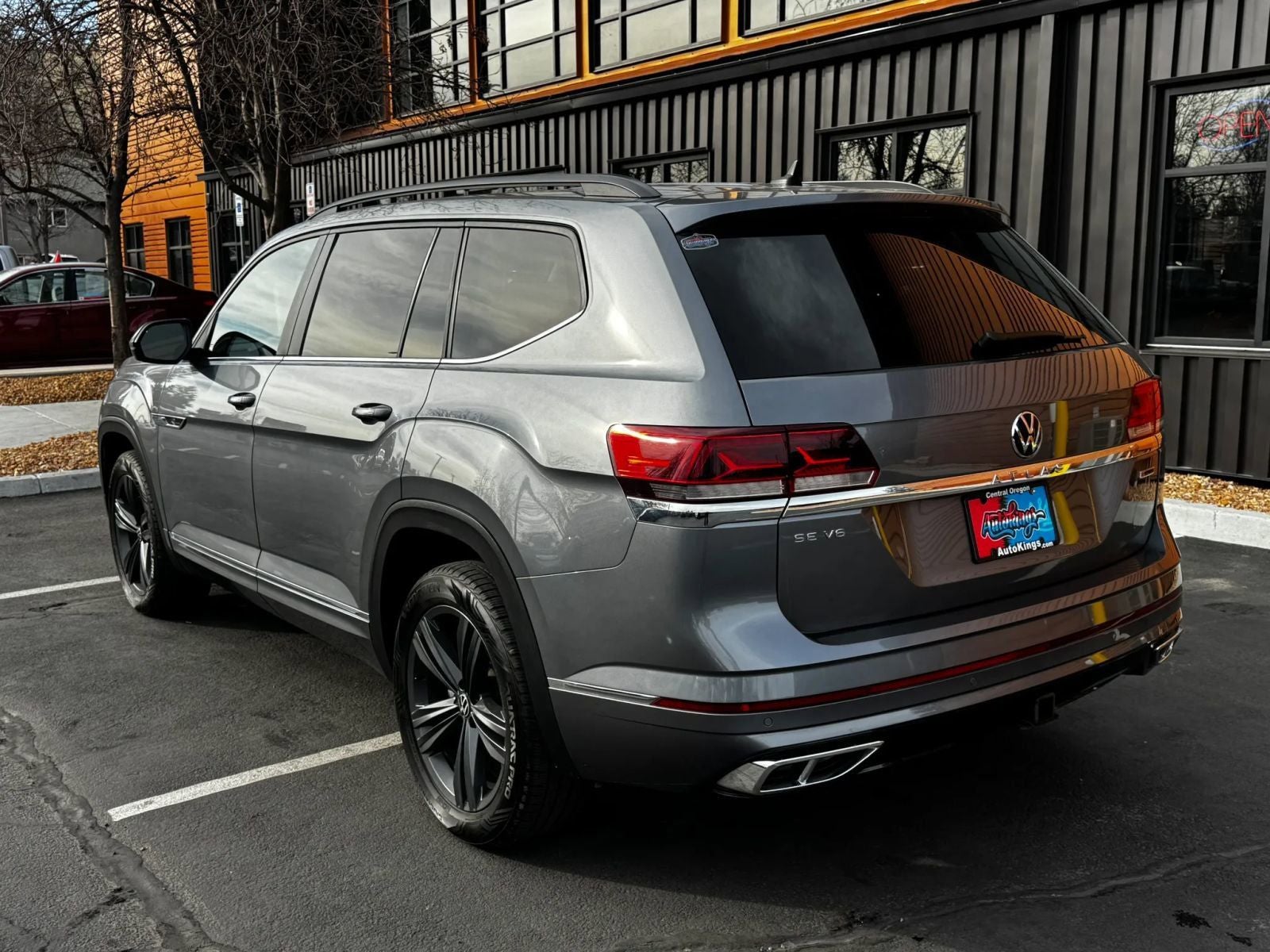 2021 Volkswagen Atlas 3.6L V6 SE w/Technology R-Line