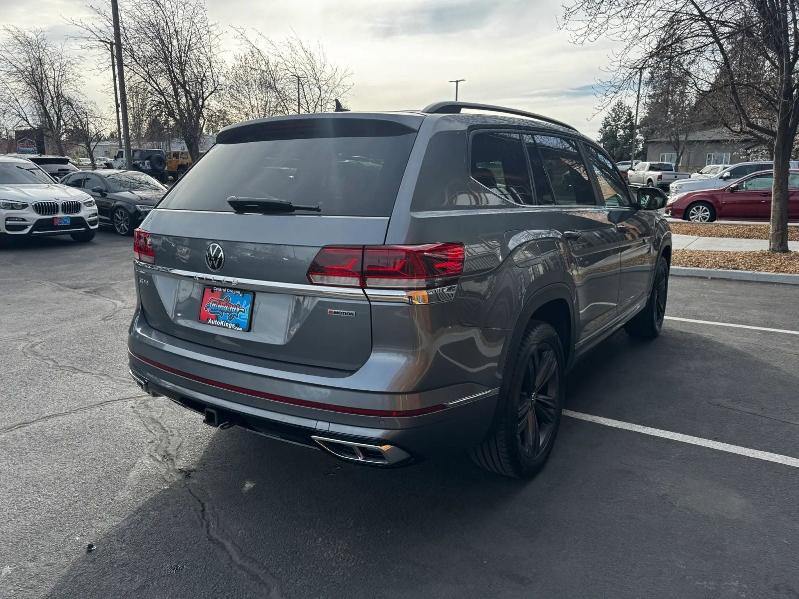 2021 Volkswagen Atlas 3.6L V6 SE w/Technology R-Line