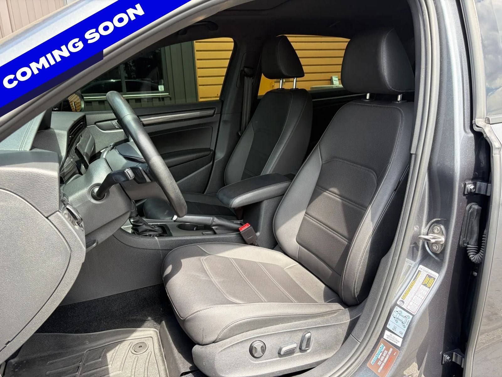 2022 Volkswagen Passat 2.0T R-Line