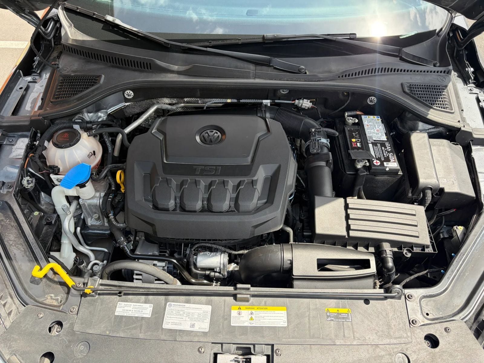2022 Volkswagen Passat 2.0T R-Line