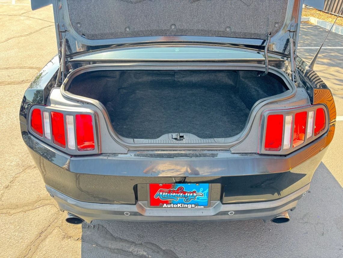 2012 Ford Mustang GT Premium Coupe 2D