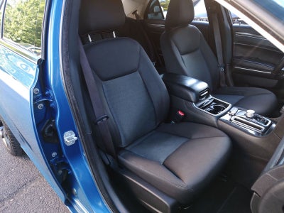 2021 Chrysler 300 Touring