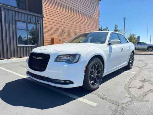 2019 Chrysler 300 300S Sedan 4D