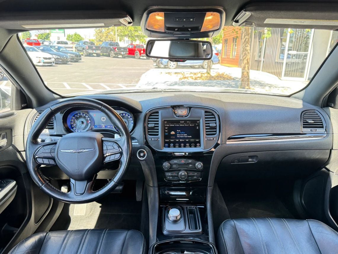 2019 Chrysler 300 300S Sedan 4D