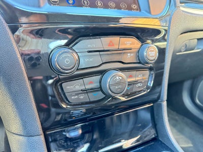 2019 Chrysler 300 300S Sedan 4D