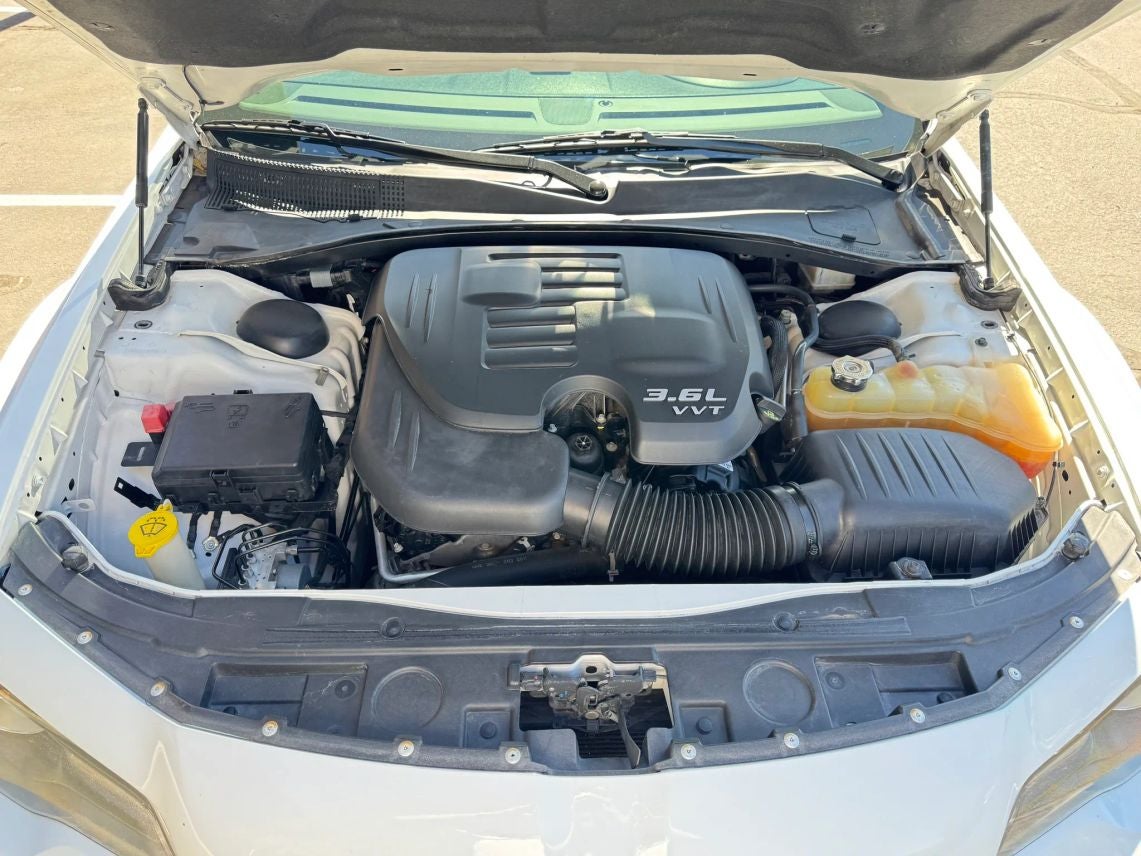 2019 Chrysler 300 300S Sedan 4D