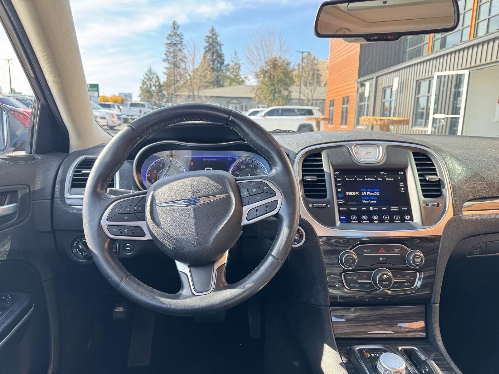 2020 Chrysler 300 Touring L