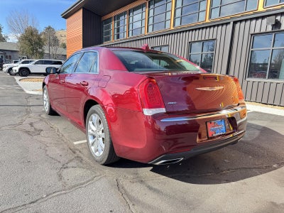2020 Chrysler 300 Touring L
