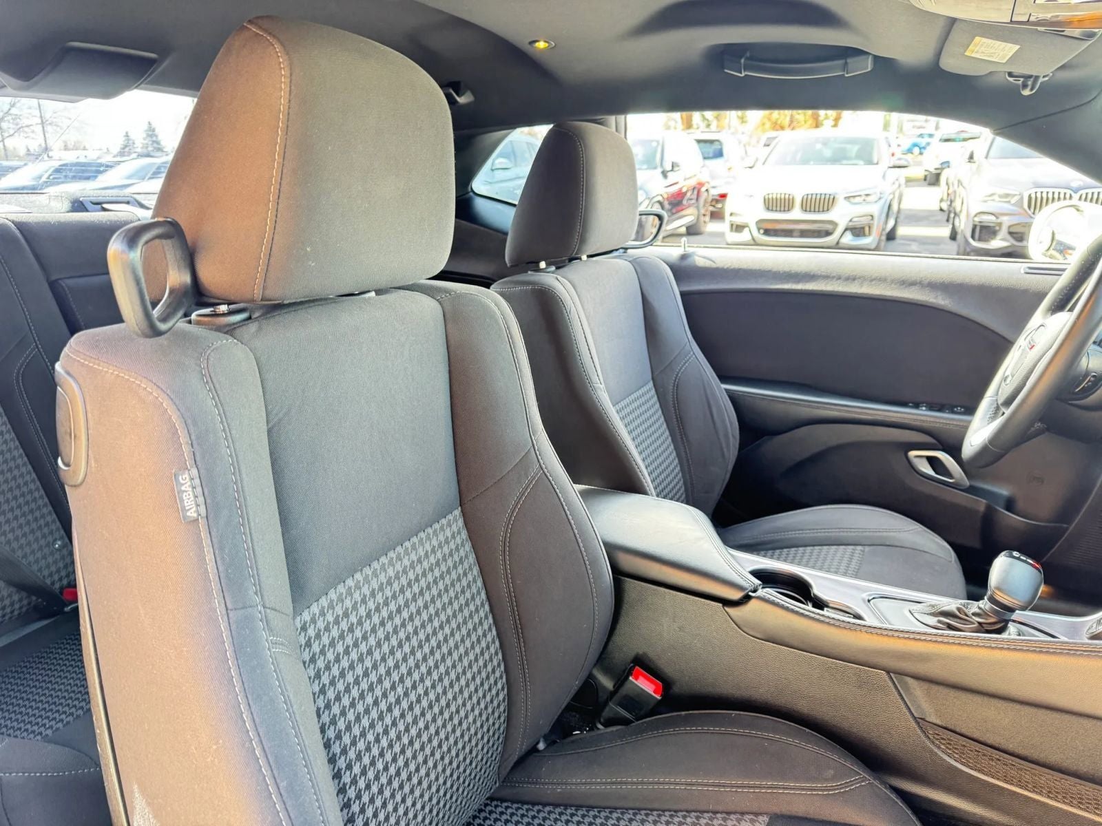 2015 Dodge Challenger SXT