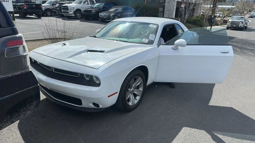 2015 Dodge Challenger SXT