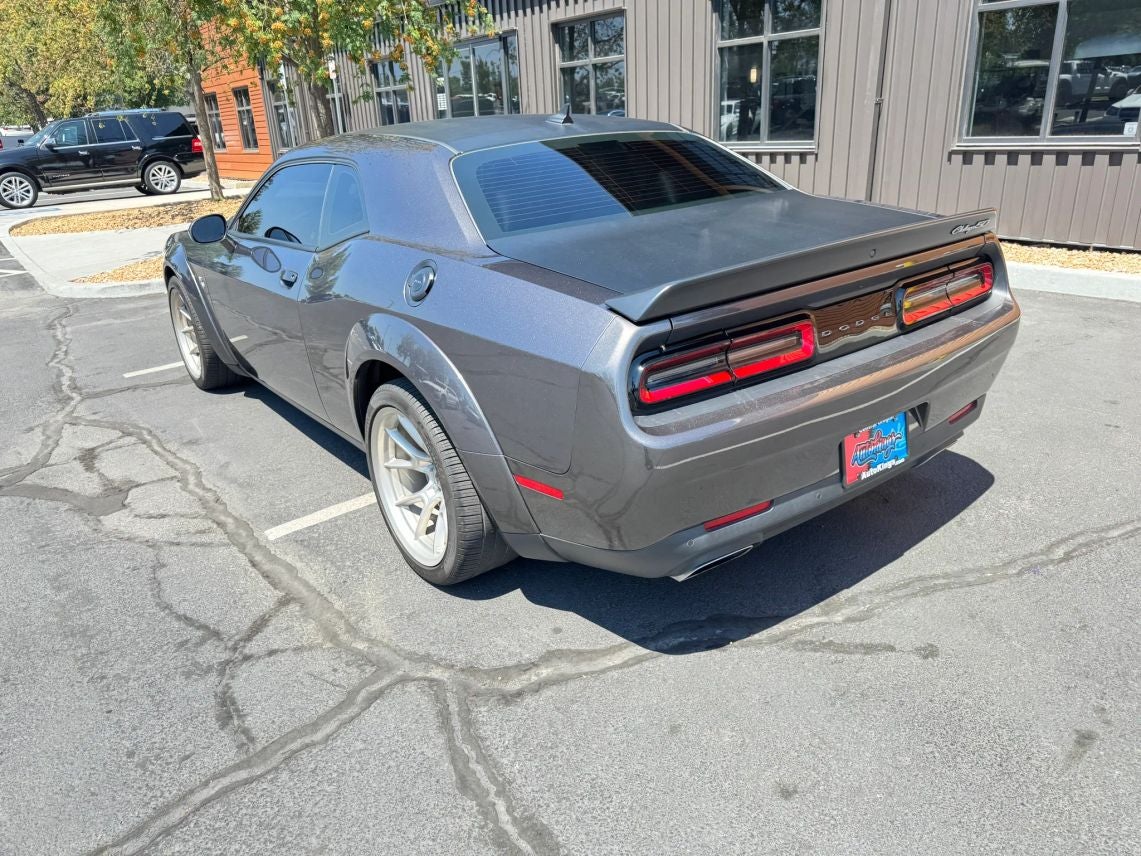 0 Dodge Challenger R/T Scat Pack 50th Ann. Widebody