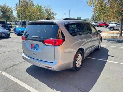 2021 Chrysler Voyager LXI