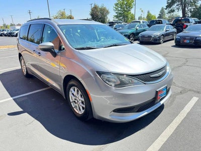 2021 Chrysler Voyager LXI