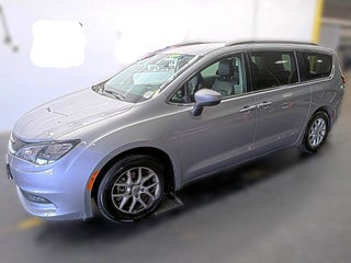 2021 Chrysler Voyager LXi Minivan 4D